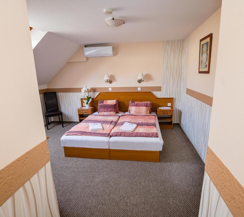 Bed and Breakfast Tinodi Fogado Sárvár Exteriér fotografie
