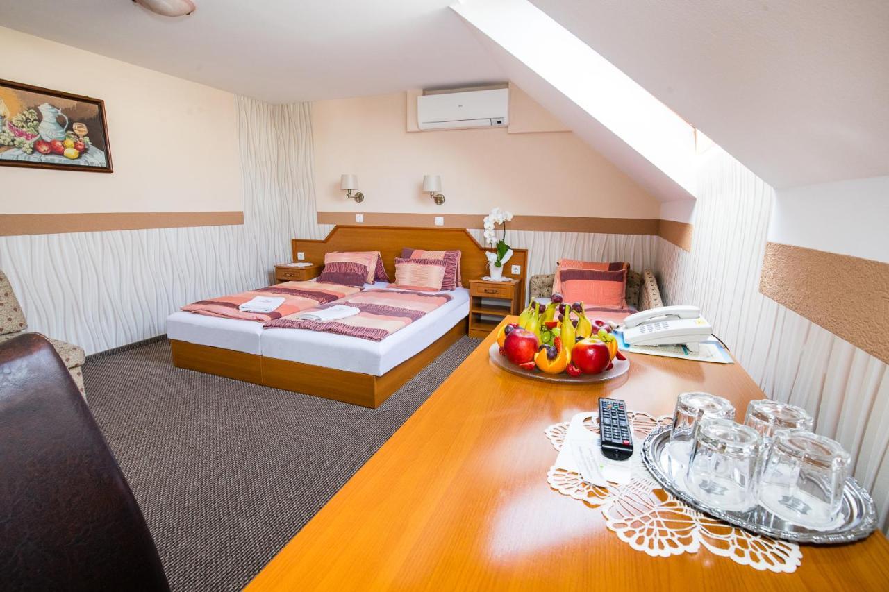 Bed and Breakfast Tinodi Fogado Sárvár Exteriér fotografie