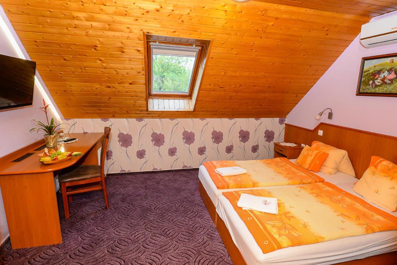 Bed and Breakfast Tinodi Fogado Sárvár Exteriér fotografie